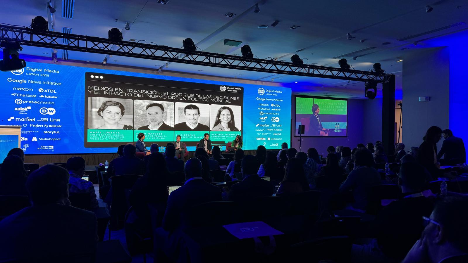 Maria Lorente  à un panel lors du Digital Media LATAM 2025